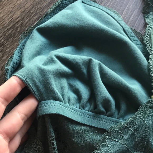 SOLD NWOT aerie Floral Lace Racer Back Bralette - Picture 9 of 10